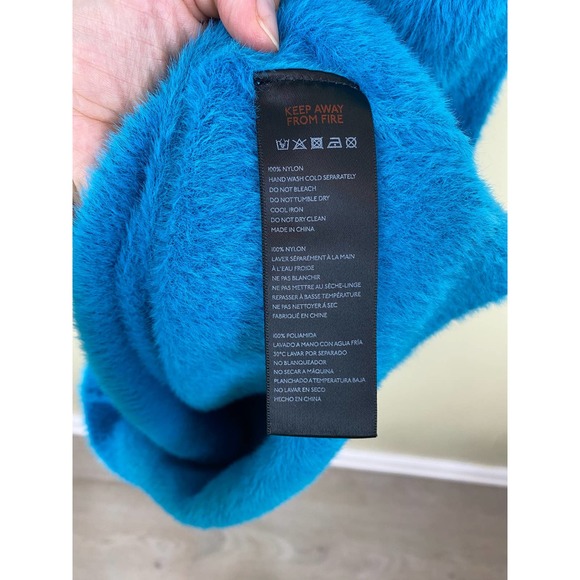 UO Joy Fuzzy Collared Mini Dress Size Medium NWOT Urban Outfitters - Picture 6 of 6